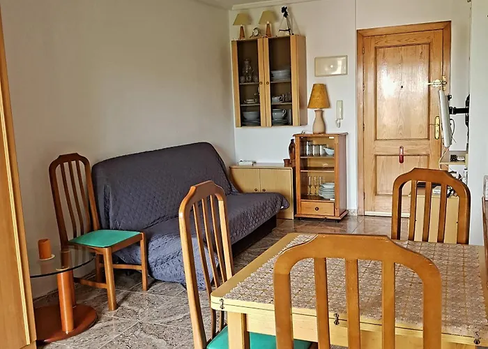 De Pinoso Apartment *